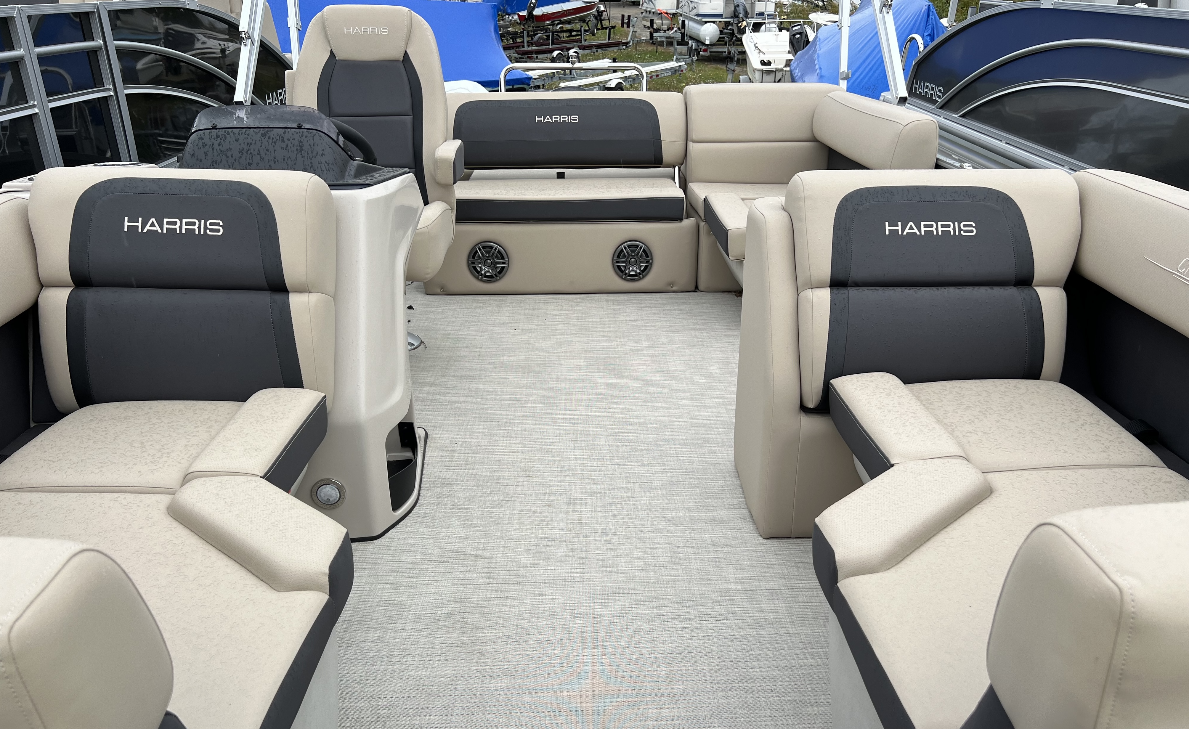 2025 Harris CRUISER 190 with  60 HP ELPT CT Mercury - Photo 9